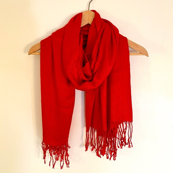 NWT RED CHINOIS LARGE PASHMINA - Picture 6 of 8